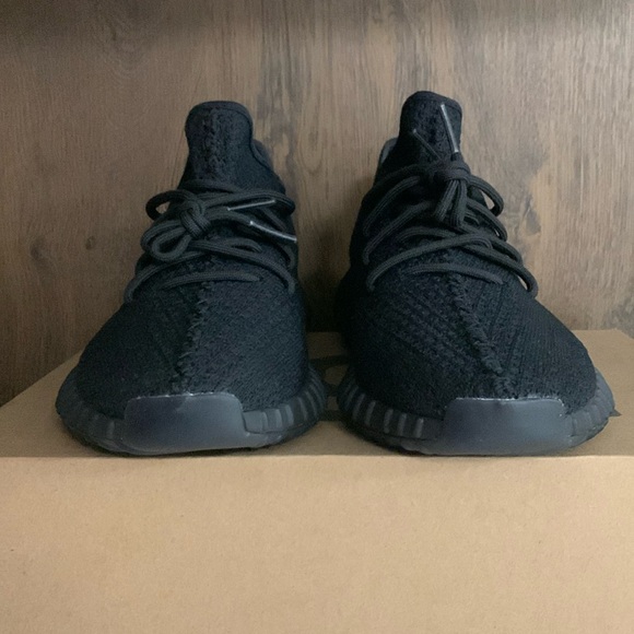 adidas gazelle silver green womens Adidas Yeezy Boost 350 V2 Infants Core Black Red main image 0